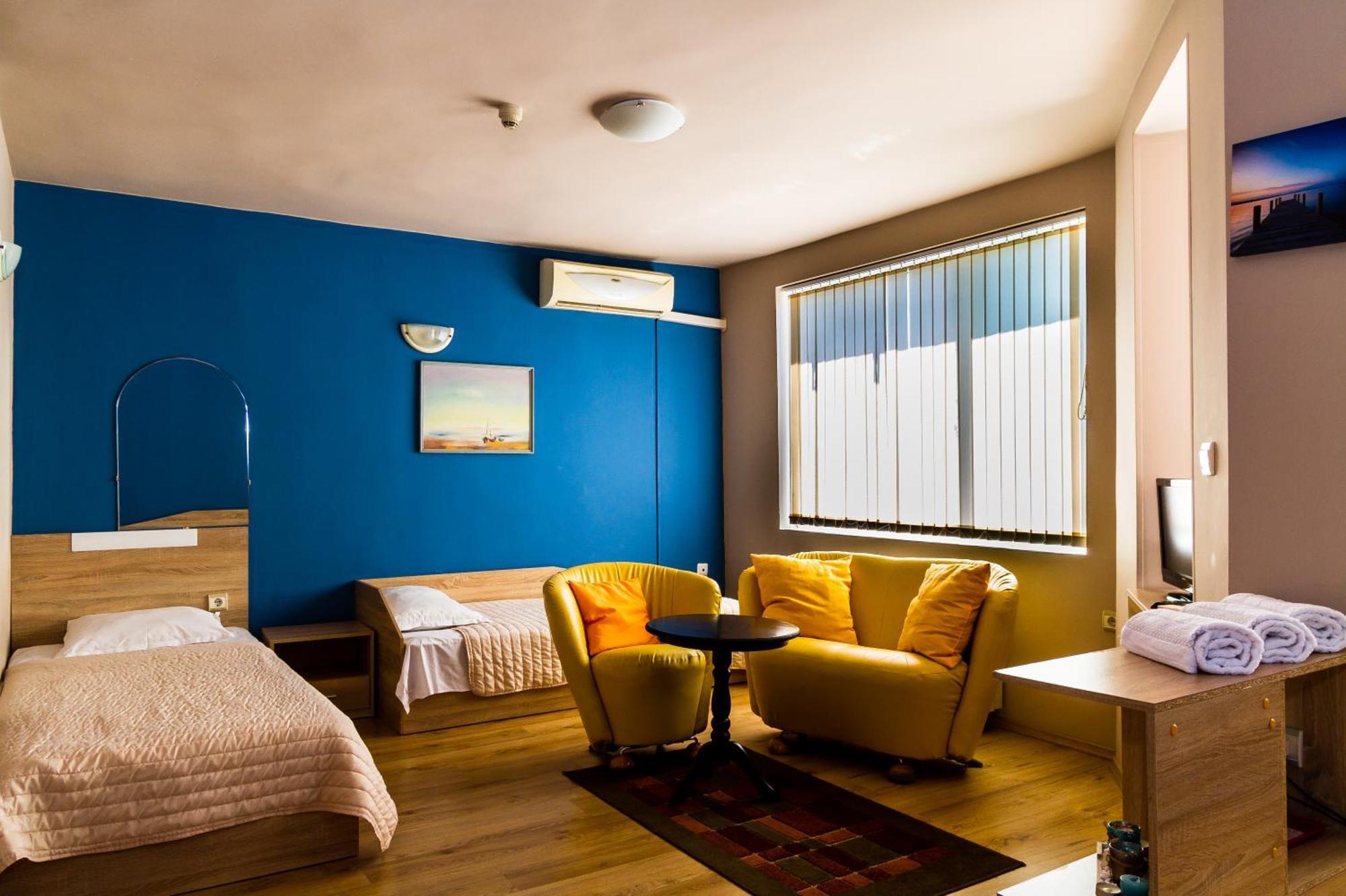 Hotel Sezoni South Burgas Esterno foto